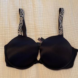 Victoria’s Secret very sexy push up